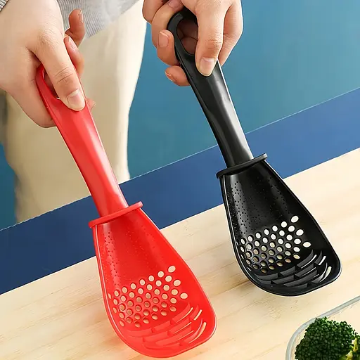 Багатофункціональна кухонна ложка з терткою та ситечком 6 в 1 (тертка, шумівка, вінчик, прес, сито, лопатка), Kitchen Master Чорний 87423 - фото 7