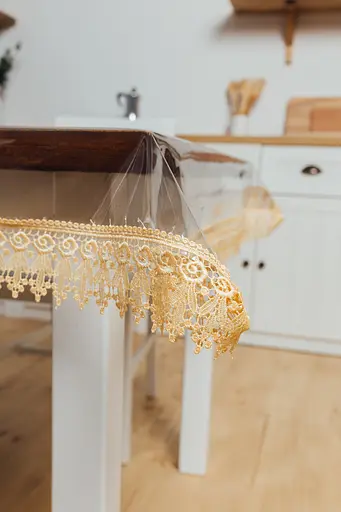 Силиконовая скатерть с золотым кружевом 7 см 100х100 см - фото 2