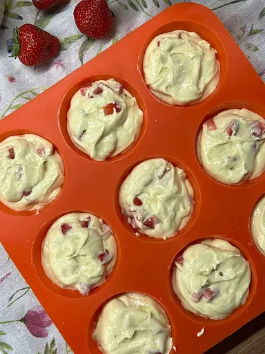 Форма силіконова на планшеті для випікання кексів та маффінів на 9 комірок 24.5х24.5х3.5 см, Profsil Помаранчевий 87151 - фото 10