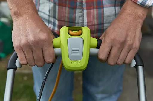 Газонокосарка Ryobi RLM13E33S 1300Вт EasyEdge - фото 4