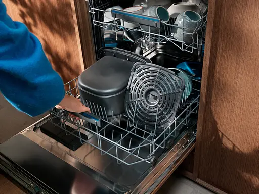 Мультипечь Electrolux 1800Вт 7л сенсорное управление 6 программ пара пластик черный - фото 6