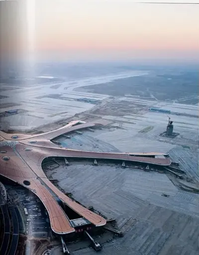 Zaha Hadid. Complete Works 1979–Today - фото 9