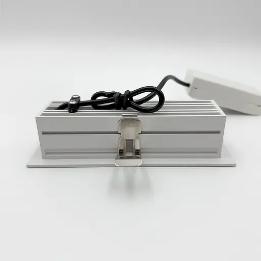 Вбудований світильник Skarlat RSL74165 6×2W WH+GD 4000K - фото 3