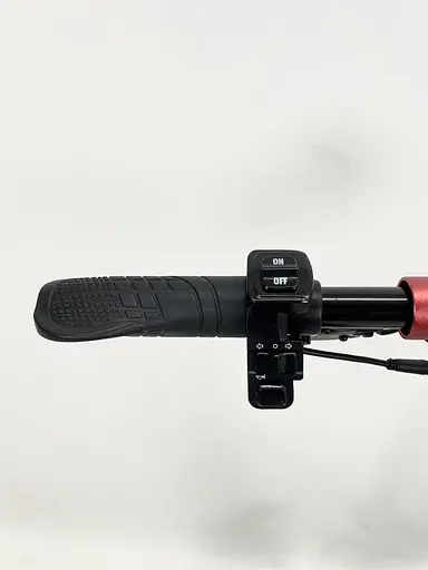 Электросамокат с сиденьем KugooKirin M4 PRO (1500W, 48V, 21Ah) вольтметр  - фото 6