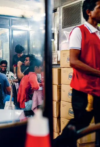 Dishoom: The first ever cookbook from the much-loved Indian restaurant - фото 11