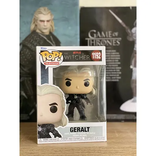 Коллекционная фигурка, сувенирная игрушка Ведьмак Funko POP! The Witcher Geralt GLAM