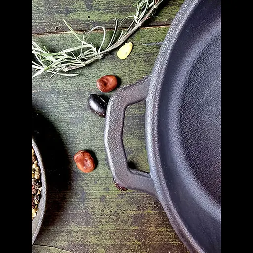 Сковородка-жеровня "Наша Мастерская" чугунная  со стеклянной крышкой 24 см глубина 6 см Т102С3 - фото 4