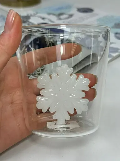 Новорічний стакан Olens 102-1177 із фігуркою всередині Сніжинка 360 мл прозорий - фото 3