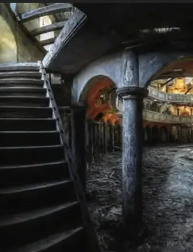 Abandoned Places. A photographic exploration of more than 100 worlds we have left behind - фото 6