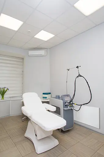 Металлокерамический обогреватель UDEN-700 "универсал" - фото 2