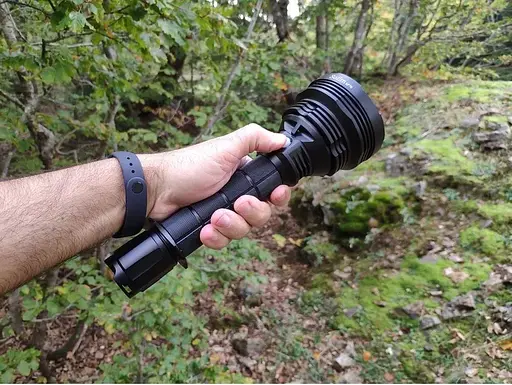 Потужний ліхтар пошуковий Sofirn SP70 26650 XHP70.2 5500LM - фото 7