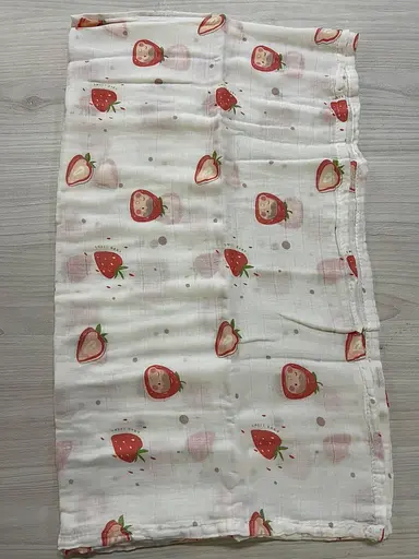 Набор муслиновых детских пеленальных одеял OldBro комплект из 2 шт. размер 100х120 см единорг/клубника - фото 5