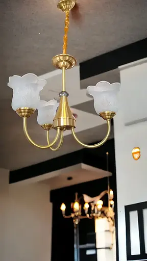 Светодиодная люстра Тюльпанчик 6336 (Золотая) 3 плафона - фото 3