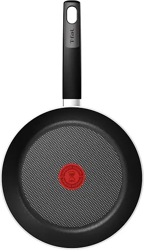Универсальная сковорода Tefal Everyday Titanium 24 см (B4480482) с титановым антипригарным покрытием