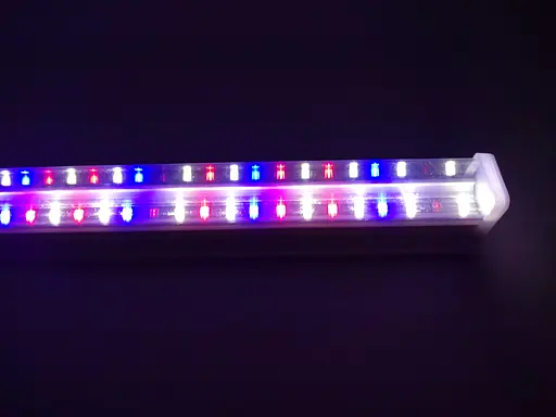 Світильник для рослин Brille FLF-09 LED 9W Fito Grow Red+White+Blue - фото 3