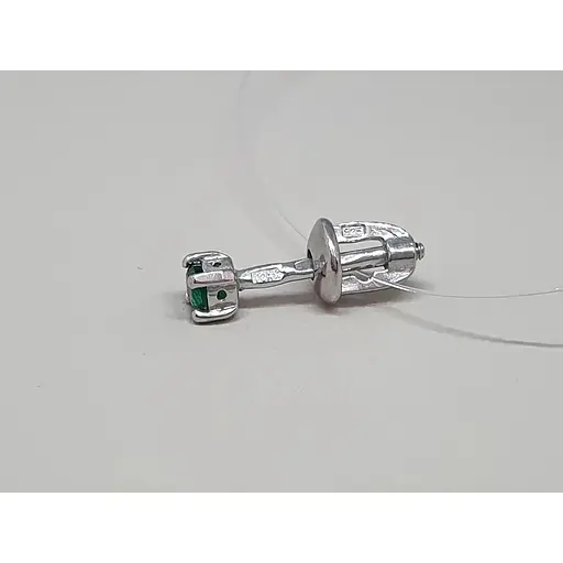 Серебряная моносерьга пуссета с фианитом. 3003.7С Зеленый - фото 3
