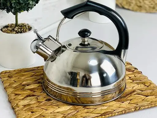 Чайник со свистком Edenberg EB-3555-Black 2.5 л черный