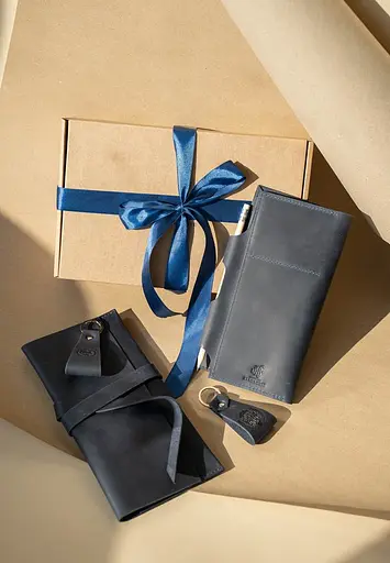 Набор кожаных аксессуаров путешественника Рим для пары - фото 2