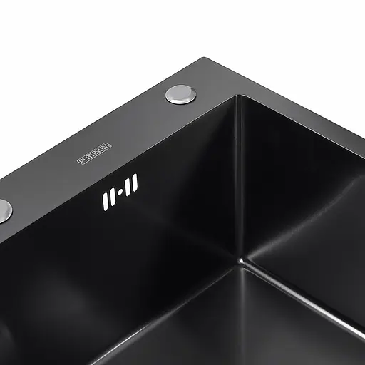 Кухонна мийка Platinum Handmade PVD 650x450x220 чорна (товщина 3.0/1.5 корзина та дозатор в комплекті), Чорний - фото 3