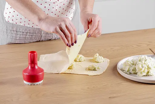 Вареничниця механічна ручна прес форма для вареників машинка для вареників, Kitchette 81977 - фото 6