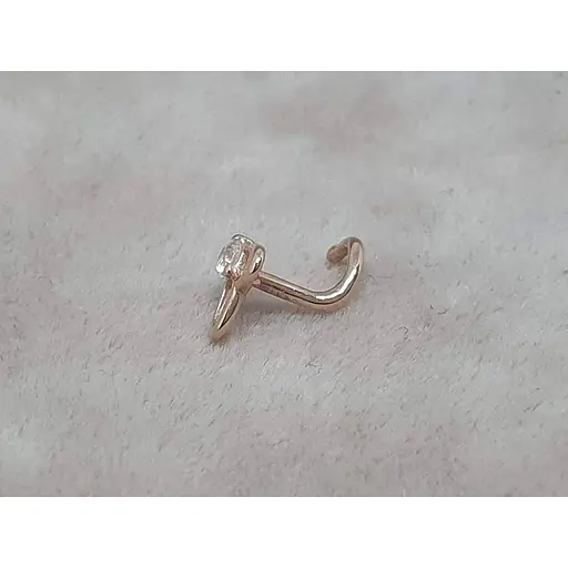 Золотая серьга-пирсинг Favoritum в нос с фианитом. 311140 - фото 2