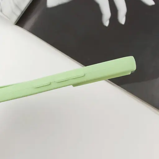 Чохол TPU GETMAN Liquid Silk Full Camera для Motorola Moto E13 Зелений / Pistachio - фото 3