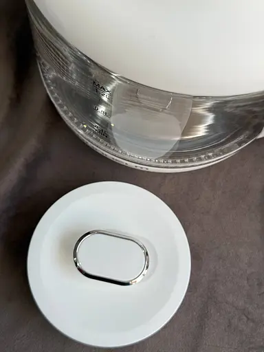 Дисковый стеклянный электрочайник Grunhelm EKG-25010W 1,2л 1630Вт Белый - фото 7