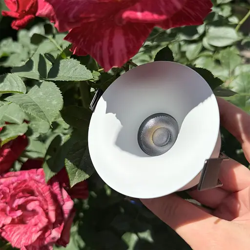 Точечный светильник Skarlat RSL74W003-2.5 12W WH 4000K - фото 6