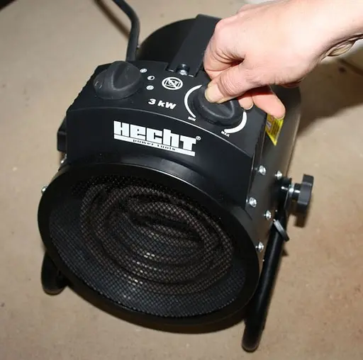 Обігрівач HECHT 3329 3,0 кВт, площа обігріву 60 м3, підлоговий, чорний - фото 4