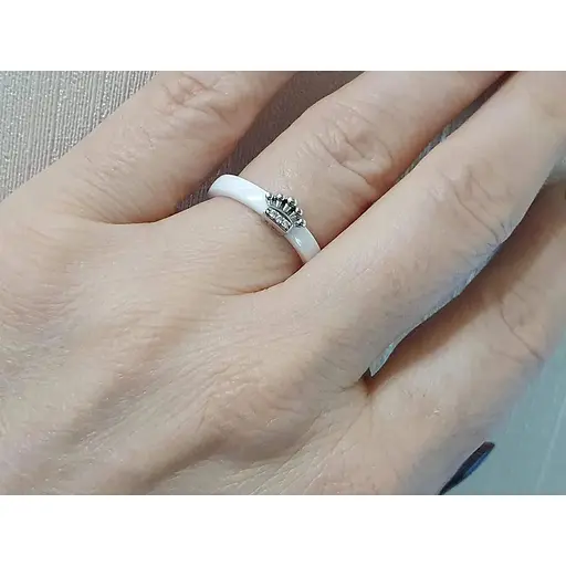 Срібне кільце Aurora з керамікою і фіанітами. С1149Б 16,5 - фото 2