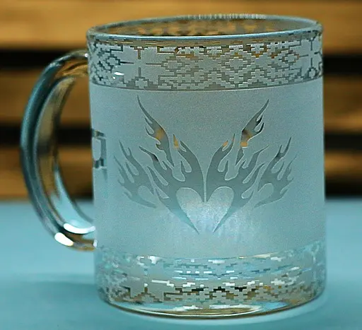 Скляна чашка 320 мл з гравіюванням Я люблю Україну кухлі для чаю романтичний та патріотичний подарунок - фото 3