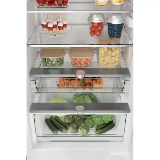 Холодильник Hotpoint HAC20T321 вбудований з морозильною камерой - фото 8