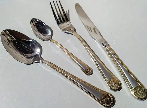 Набор столовых приборов Hoffburg HB-72923-GS Версаче на 12 персон в подарочном чемодане 72 предмета - фото 5