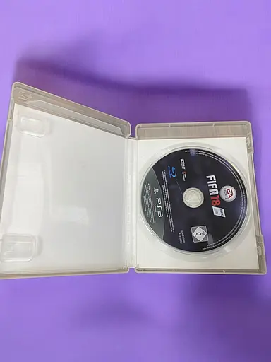 Ліцензійний диск на PlayStation 3 ліцензія FIFA 18 Legacy Edition - фото 3