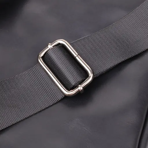 Практична чоловіча сумка через плече із вінтажної натуральної шкіри SHVIGEL 20х26х4,5 см sum0027437 - фото 7