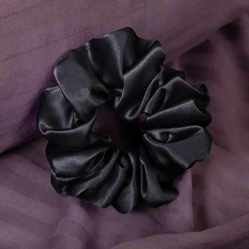 Шовкова резинка для волосся Чумацький Шлях підвищеної еластичності та міцності Розмір L в Подарунковій упаковці Чорна (1211-02) - фото 4