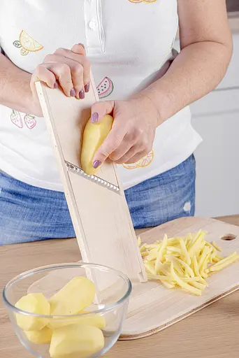 Терка универсальная деревянная для овощей по-корейски и для картошки фри (набор из двух терок), Wood&Steel 87717 - фото 10