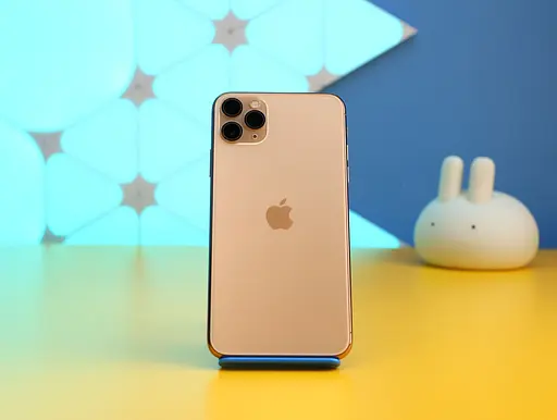 Смартфон Apple iPhone 11 Pro Max 256GB Gold (MWH62) Б/У [156165] - фото 6