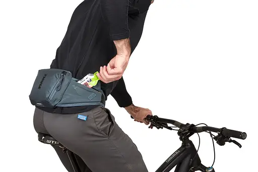 Сумка на пояс Thule Rail Hip Pack 0.5л Dark Slate (TH 3204479) - фото 8