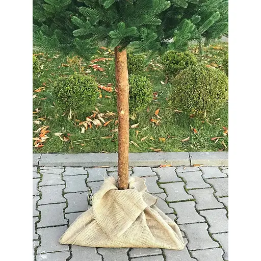 Ялинка штучна Hvoya Traditional 220 см лита з натуральним дерев'яним стовбуром зелена - фото 4