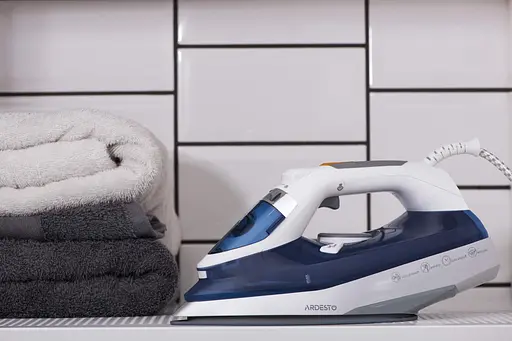 ARDESTO Утюг IR-C2232-BL, 2200Вт, 320мл, паровой удар, керам. подошва, синий - фото 9