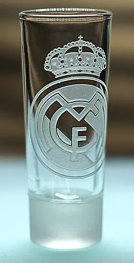 Стеклянная рюмка 60мл Реал Мадрид Real Madrid с гравировкой подарок для фаната стопка футбольная стопка - фото 2