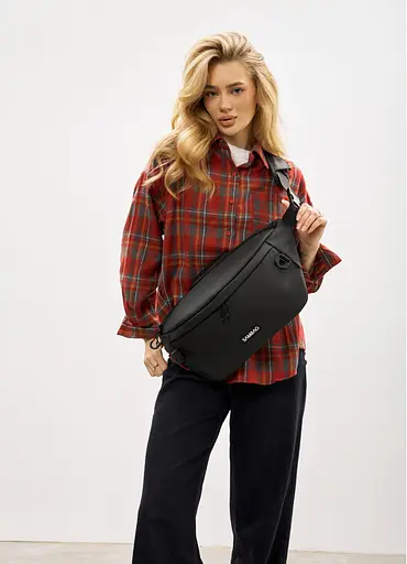 Женская сумка-бананка под ноутбук Sambag Urban Laptop черная 46×26 см (51411064) - фото 2