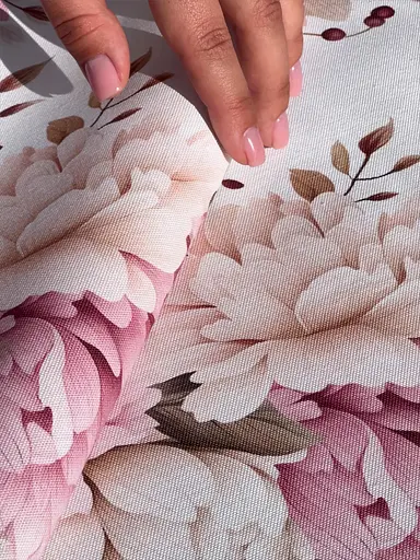 Водоотталкивающая Скатерть с 3D принтом Танец пионов 220х140 см (+ 4 салфетки 30х40) Красный - фото 8