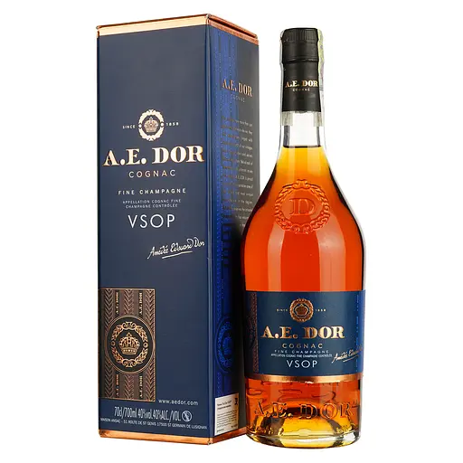 Коньяк A.E.Dor VSOP Fine Champagne 40% 0.7 л в подарочной коробке - фото 1