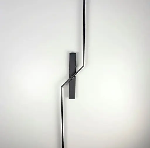 Правый настенный светильник в черном корпусе 100 см Line F Арт. YG319/1000R (ПРАВА) - фото 3