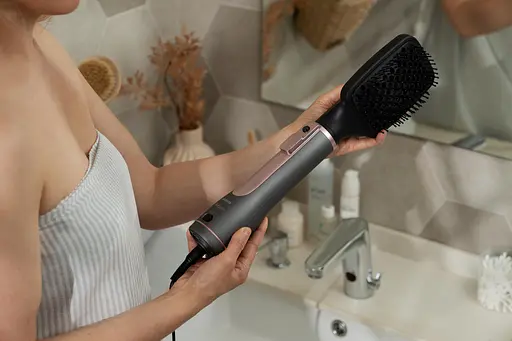 Фен-щітка Ardesto Brush Pink Touch, 1200Вт, 2 швидкості, 2 температурні режими, LED-дисплей, функція іонізації, 4 насадки, сірий+ розовий - фото 8
