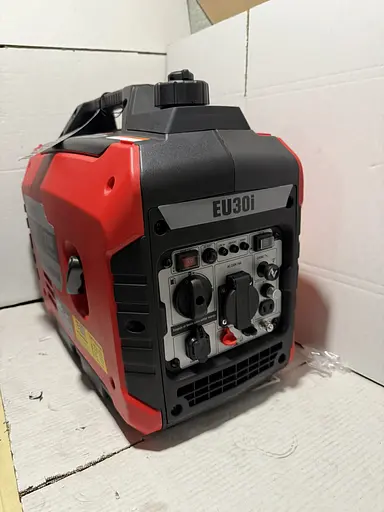 Генератор інверторний бензиновий 3.2 кВт HONDA EU30i  - фото 4