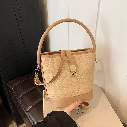 Маленька жіноча сумочка з екошкіри Lilly P2-8796B