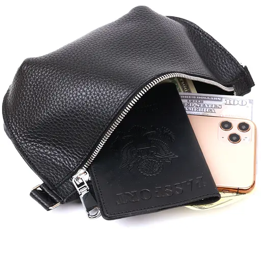 Шкіряна жіноча сумка бананка Shvigel 22х13.5х6 см sum0020201 - фото 5